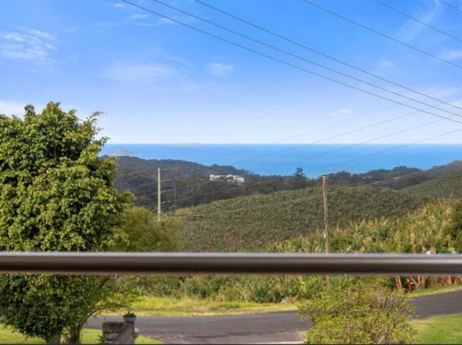 Ocean View Oasis, Coffs Harbourアパートメント エクステリア 写真